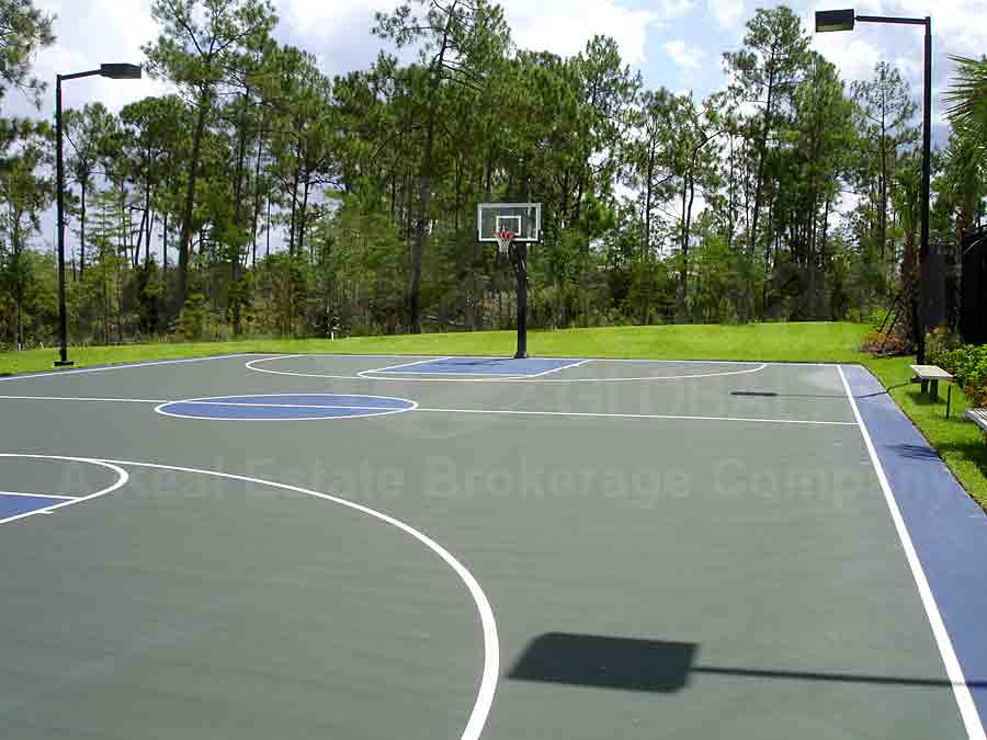 RIVERSTONE Basketball Courts